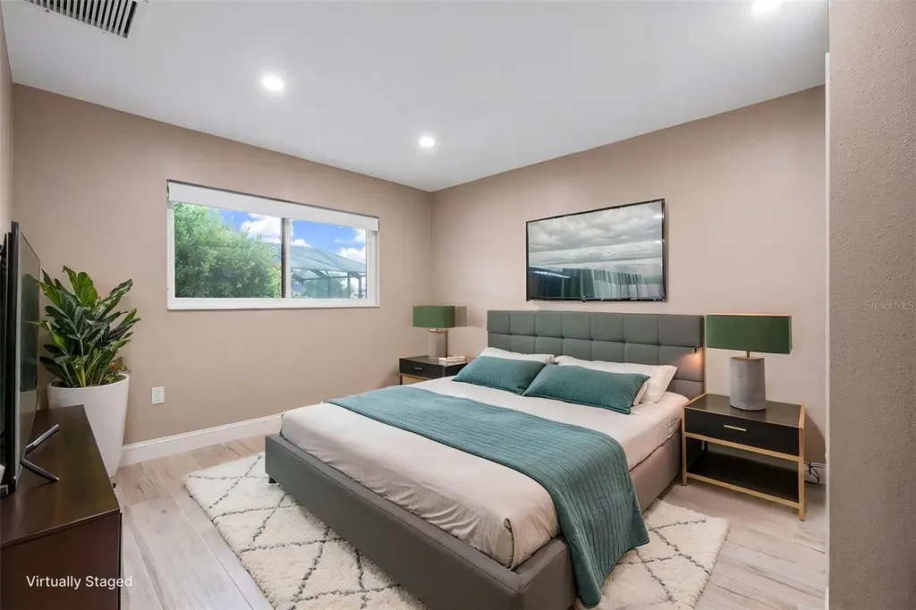 3615 Avenida Madera Bradenton FL 34210
