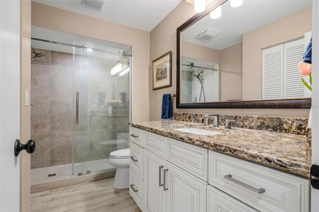 3615 Avenida Madera Bradenton FL 34210