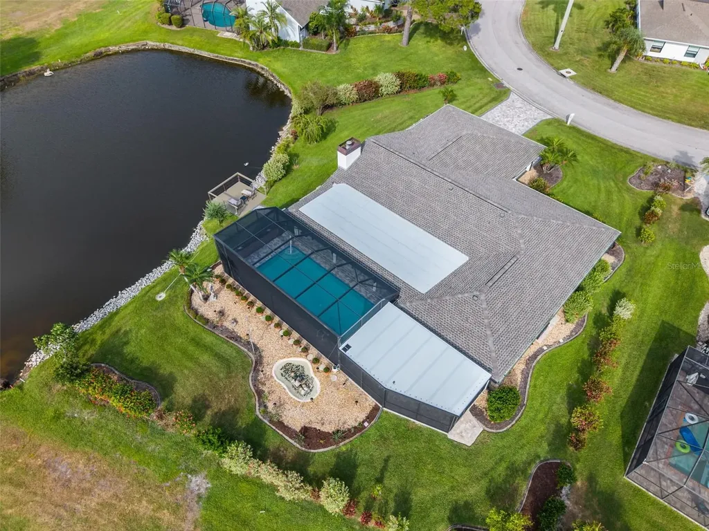 3615 Avenida Madera Bradenton FL 34210