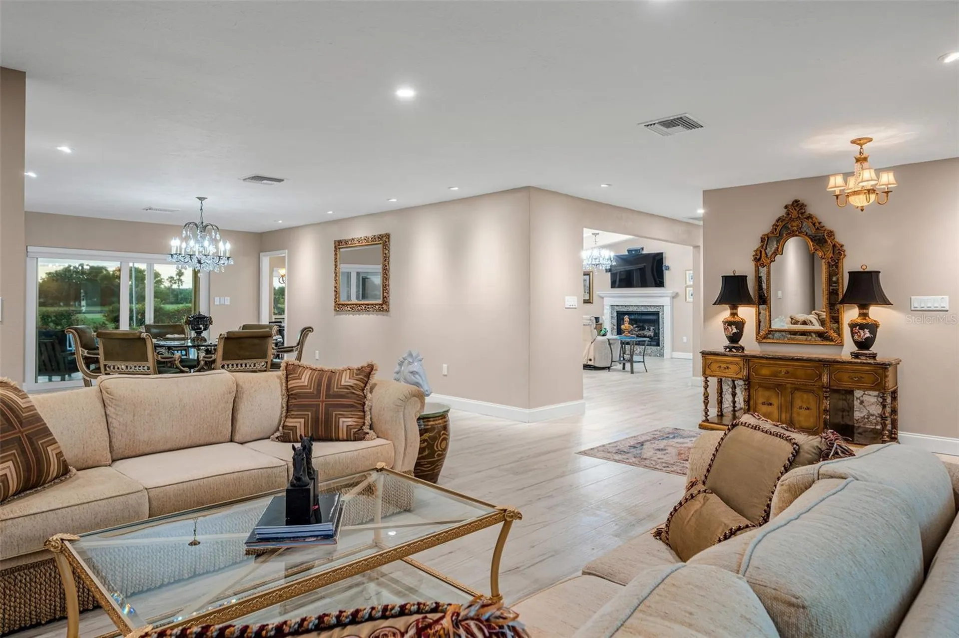 3615 Avenida Madera Bradenton FL 34210