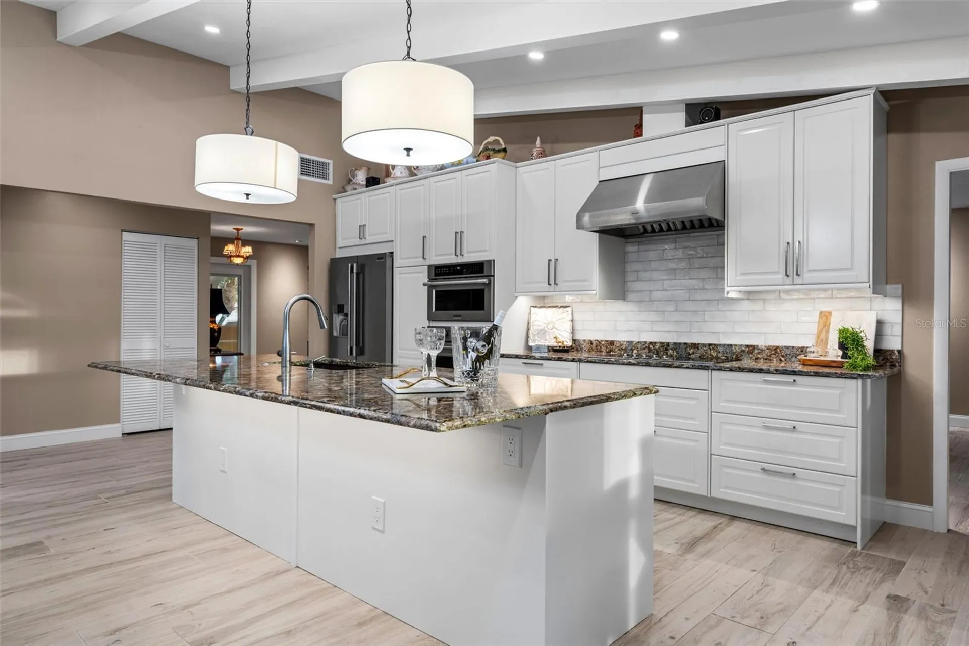 3615 Avenida Madera Bradenton FL 34210