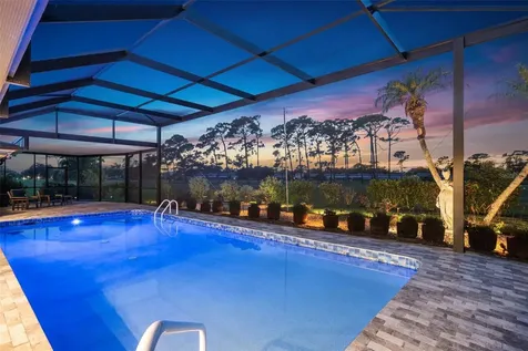3615 Avenida Madera Bradenton FL 34210