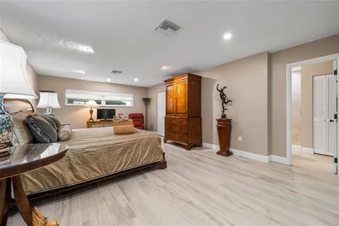 3615 Avenida Madera Bradenton FL 34210