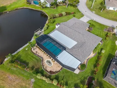 3615 Avenida Madera Bradenton FL 34210