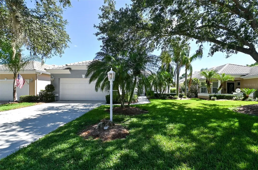 7131 Kensington Court University Park FL 34201