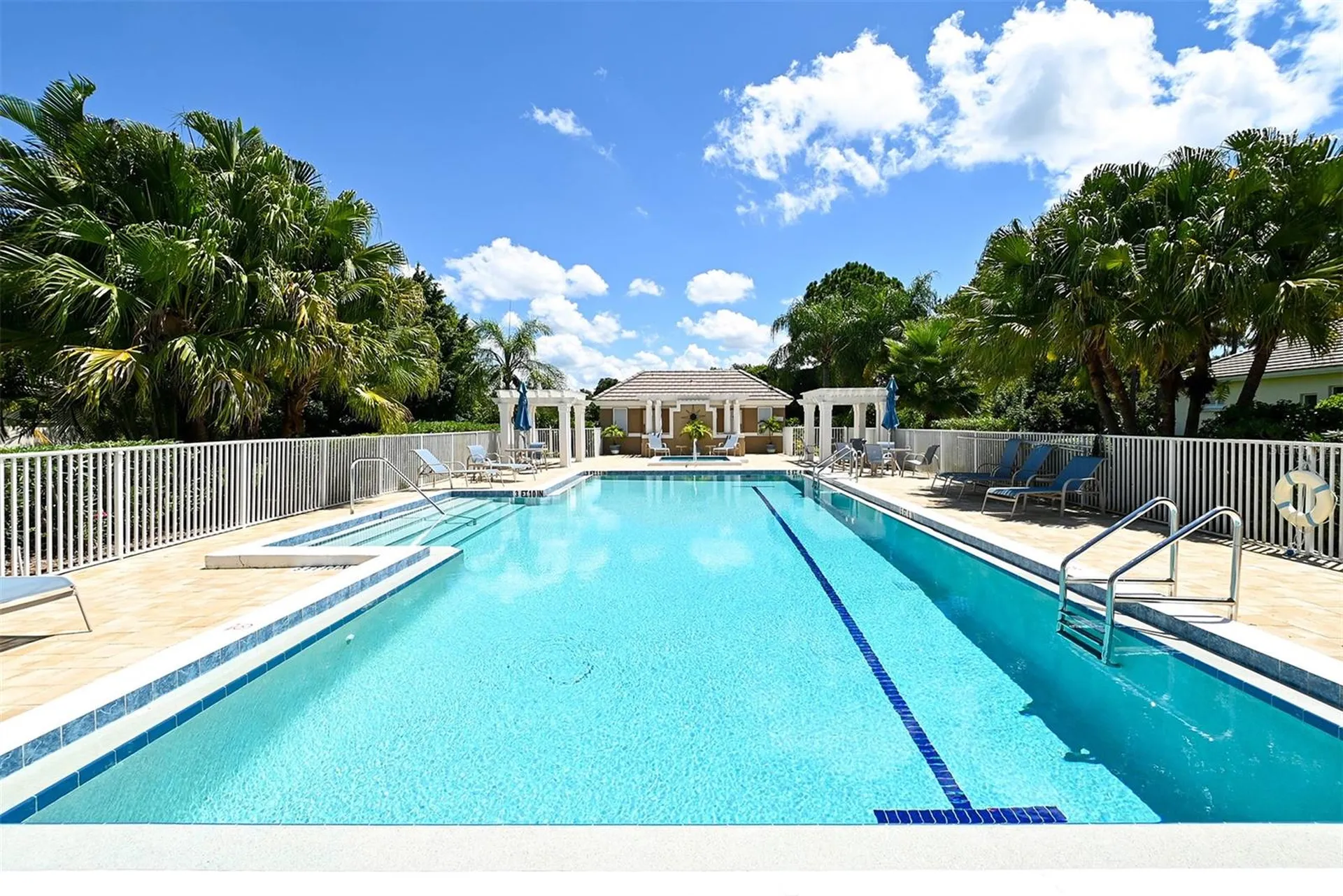 7131 Kensington Court University Park FL 34201