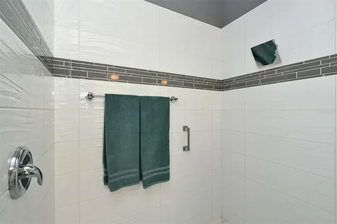7131 Kensington Court University Park FL 34201