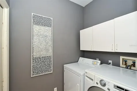 7131 Kensington Court University Park FL 34201