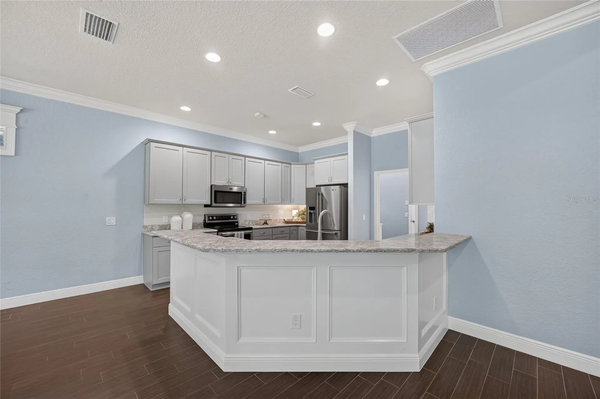 10216 Julia Isles Avenue Oxford FL 34484