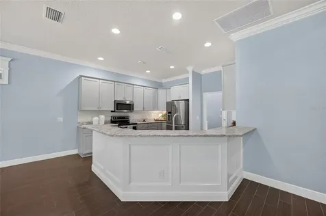 10216 Julia Isles Avenue Oxford FL 34484