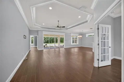 10216 Julia Isles Avenue Oxford FL 34484