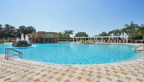 10216 Julia Isles Avenue Oxford FL 34484