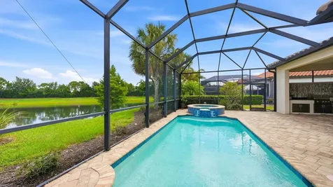 16525 Hillside Circle Lakewood Ranch FL 34202