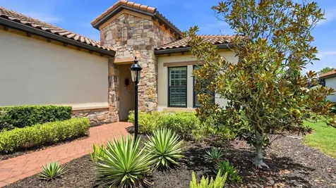 16525 Hillside Circle Lakewood Ranch FL 34202