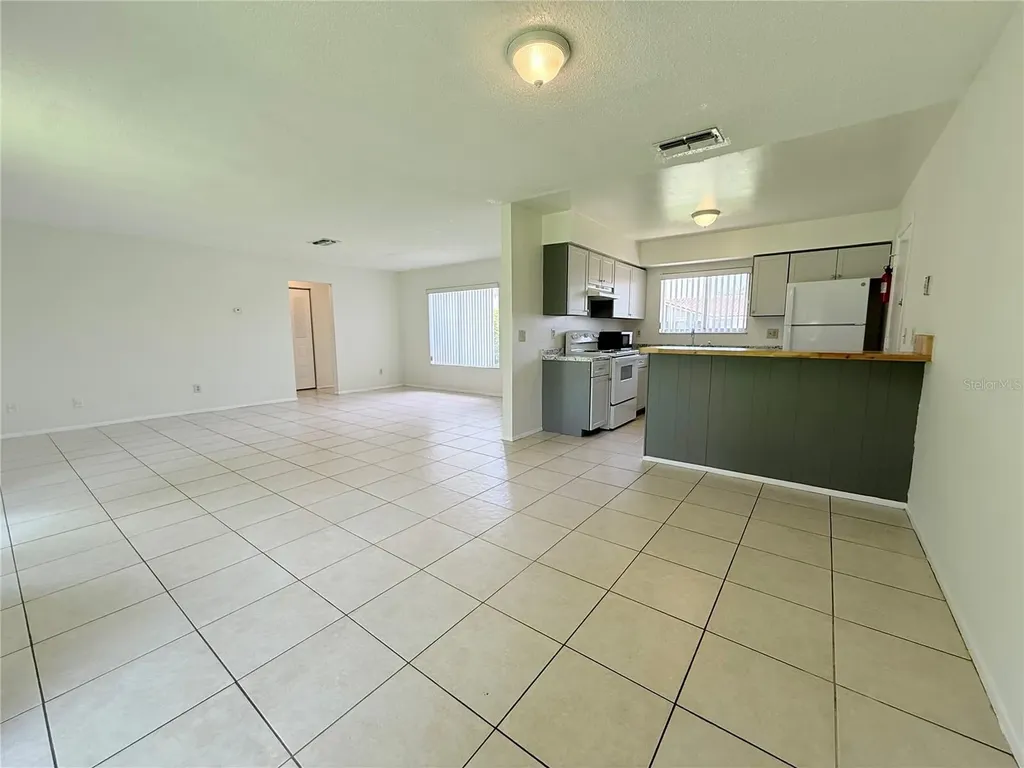 10122 Mason Dixon Circle Orlando FL 32821