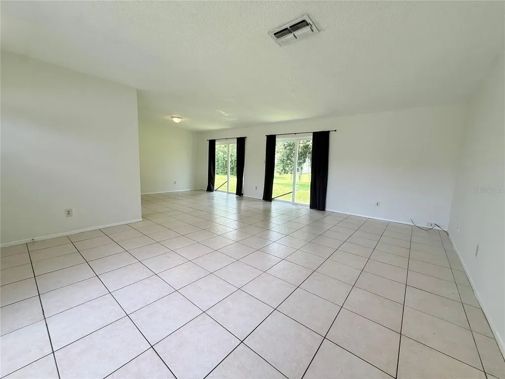 10122 Mason Dixon Circle Orlando FL 32821