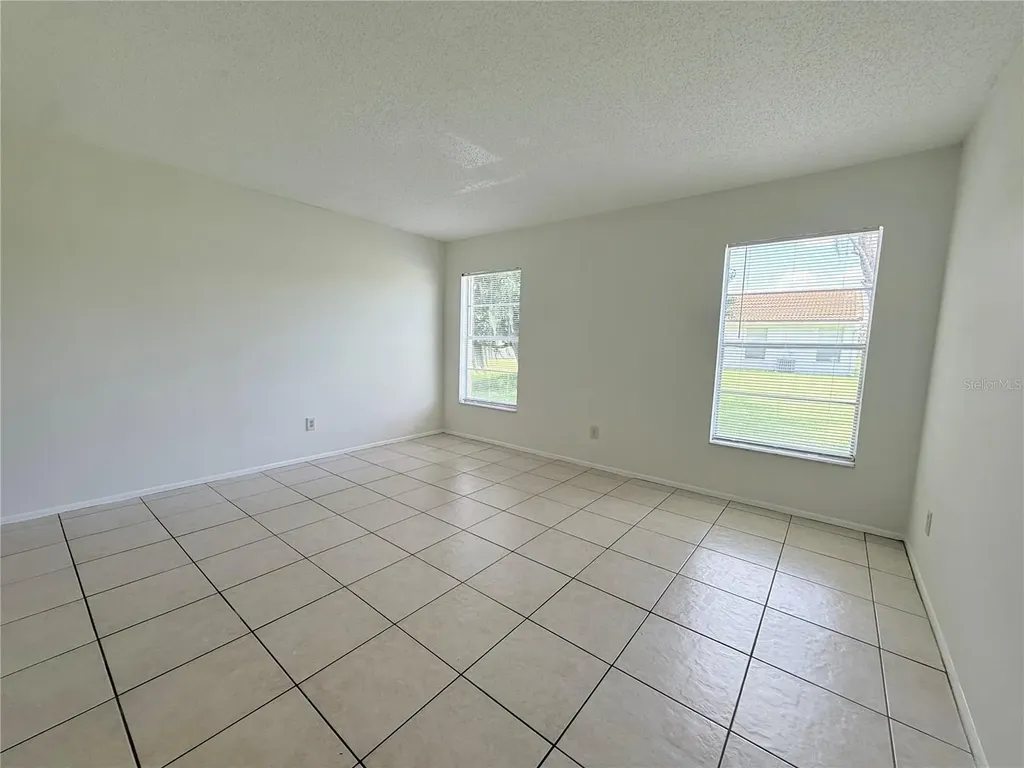 10122 Mason Dixon Circle Orlando FL 32821