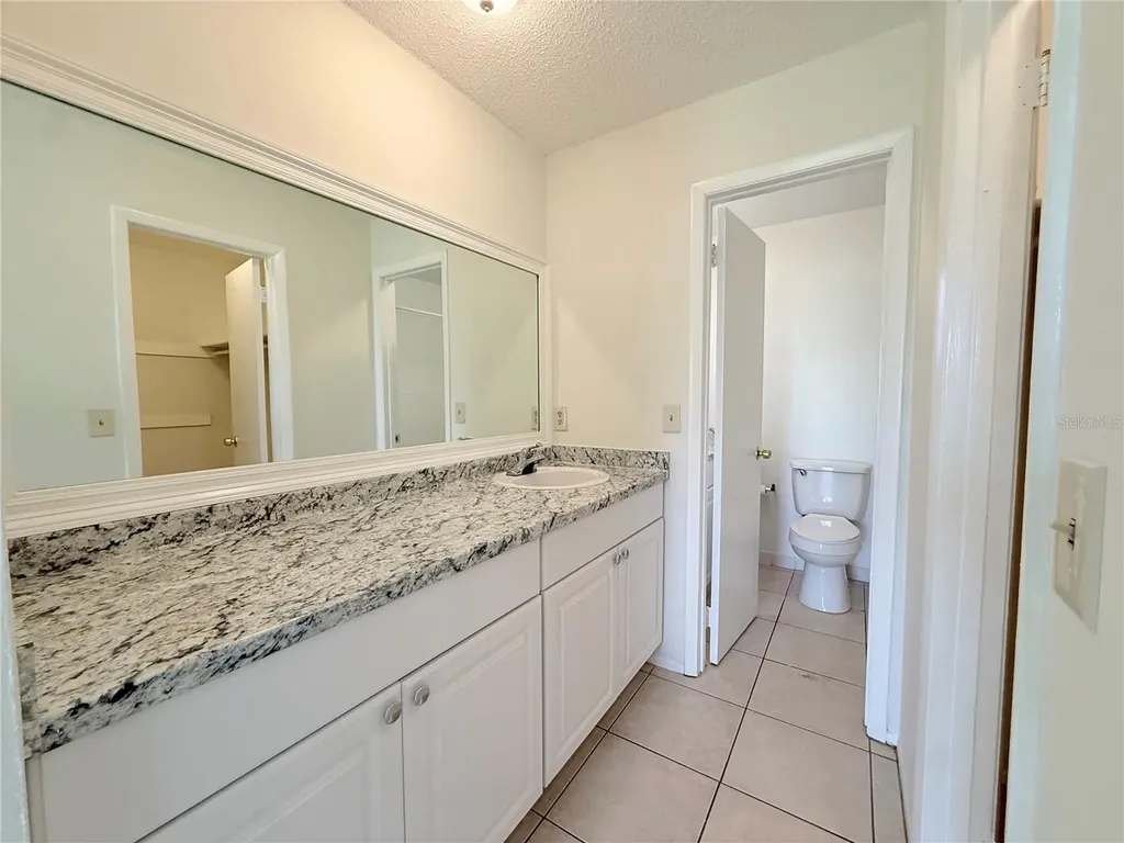 10122 Mason Dixon Circle Orlando FL 32821