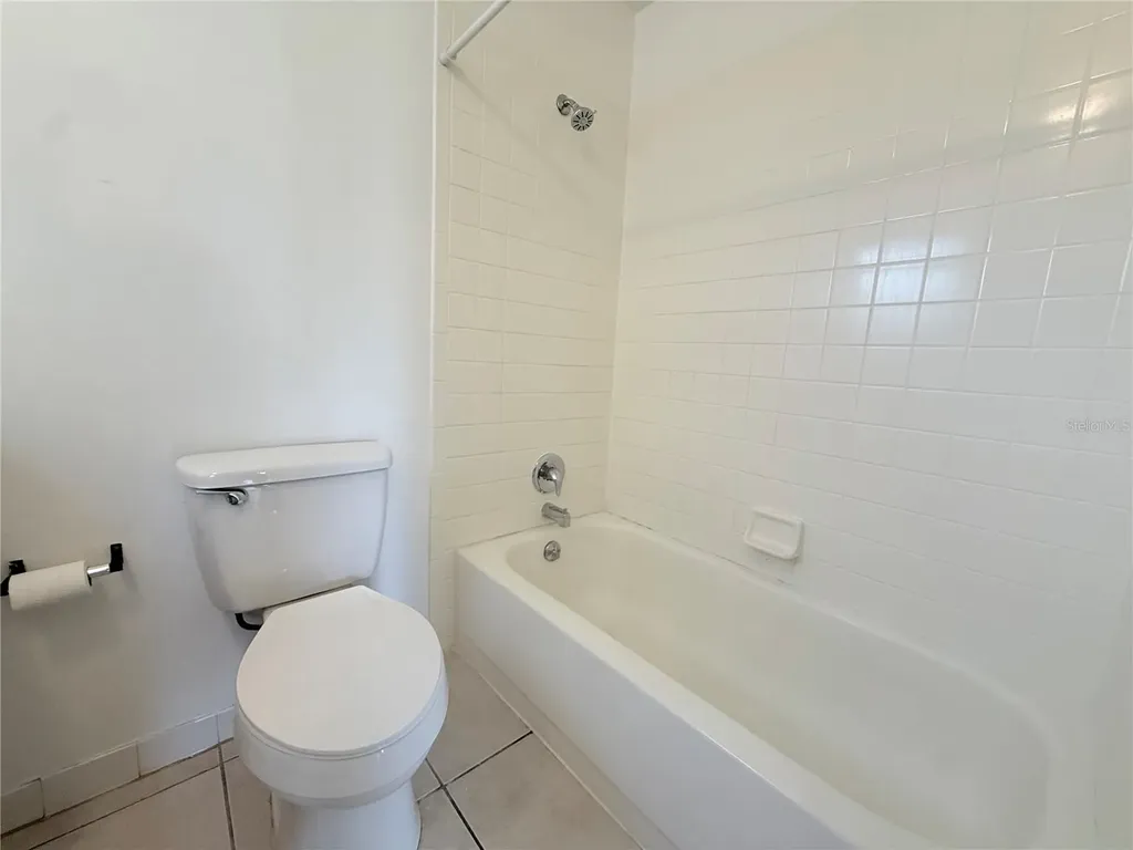 10122 Mason Dixon Circle Orlando FL 32821