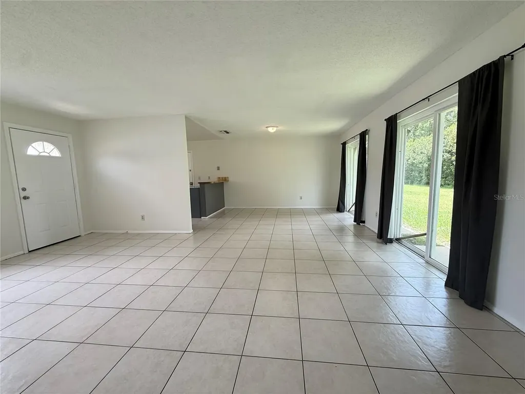 10122 Mason Dixon Circle Orlando FL 32821