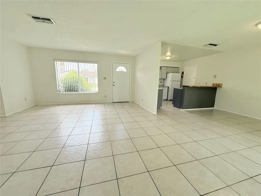 10122 Mason Dixon Circle Orlando FL 32821