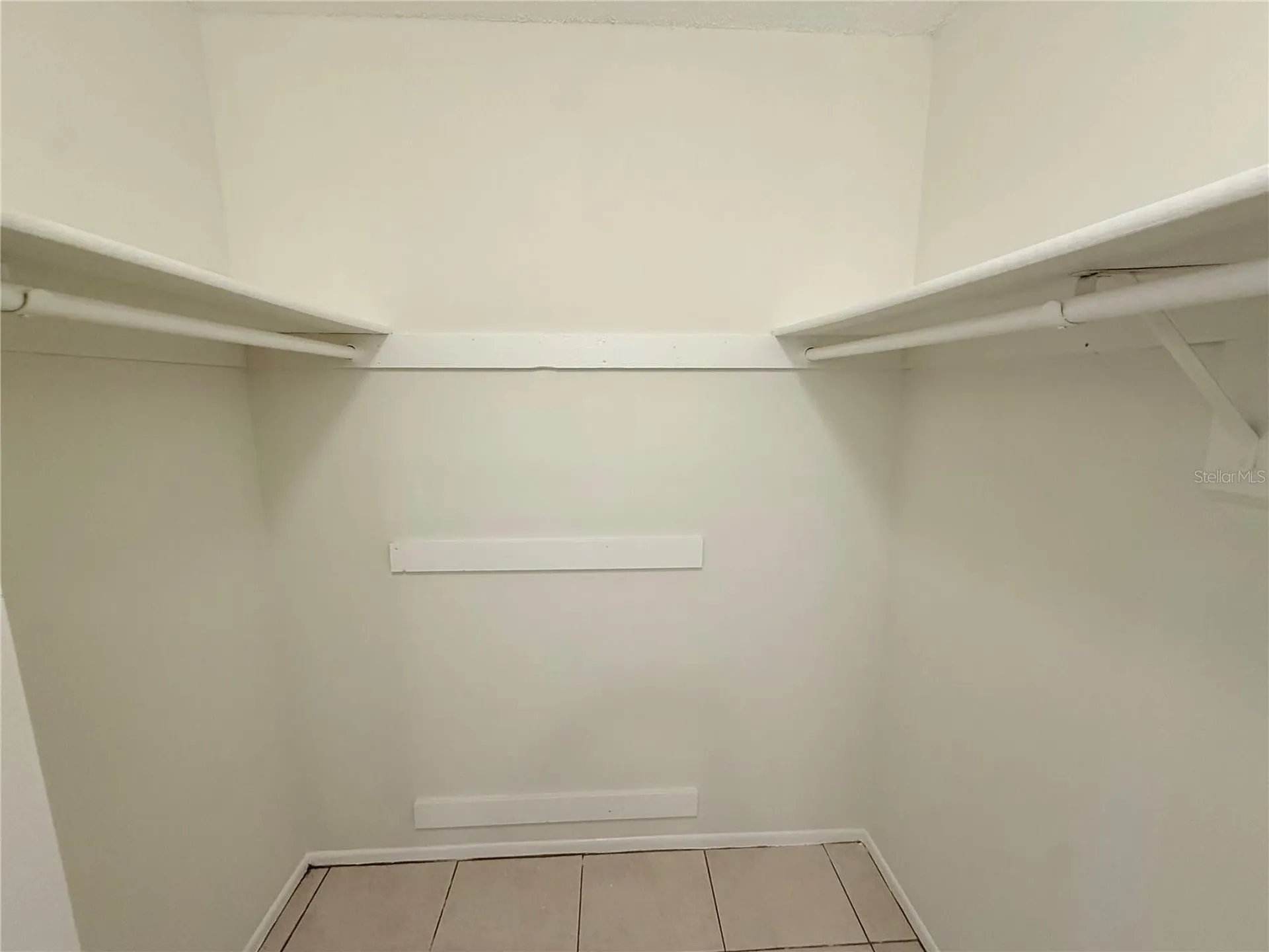 10122 Mason Dixon Circle Orlando FL 32821