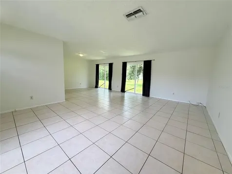 10122 Mason Dixon Circle Orlando FL 32821