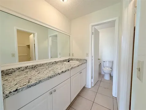 10122 Mason Dixon Circle Orlando FL 32821