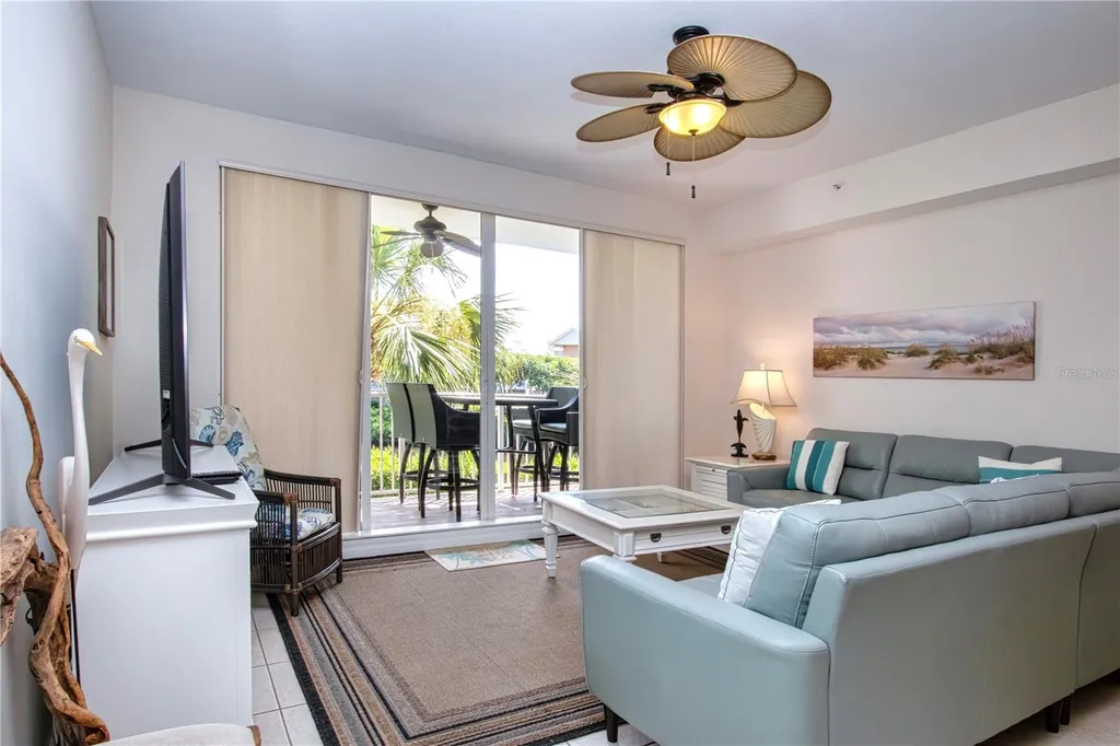 3273 Mangrove Point Drive Ruskin FL 33570