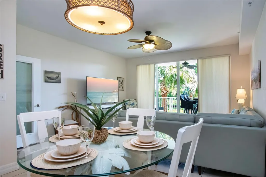 3273 Mangrove Point Drive Ruskin FL 33570
