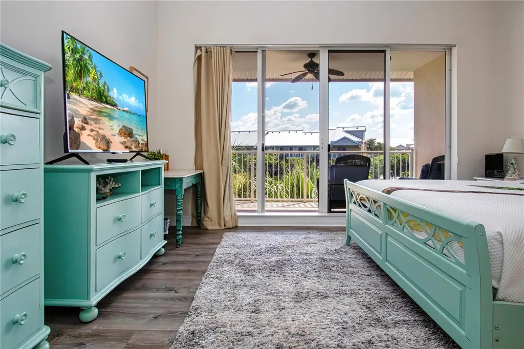 3273 Mangrove Point Drive Ruskin FL 33570