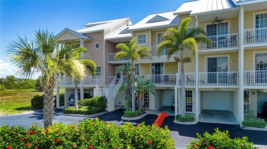 3273 Mangrove Point Drive Ruskin FL 33570