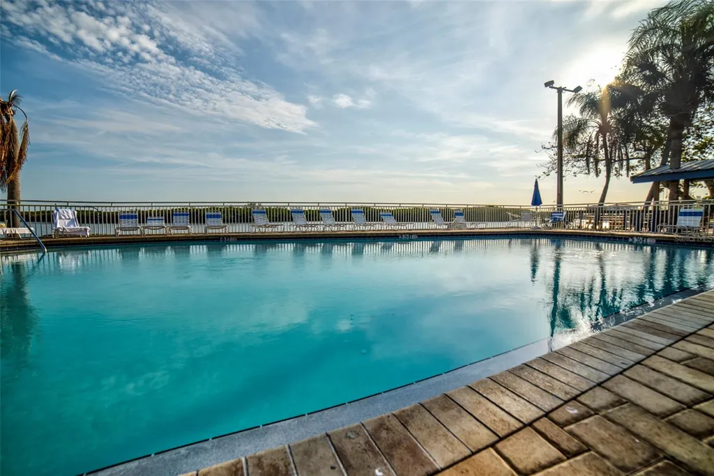 3273 Mangrove Point Drive Ruskin FL 33570
