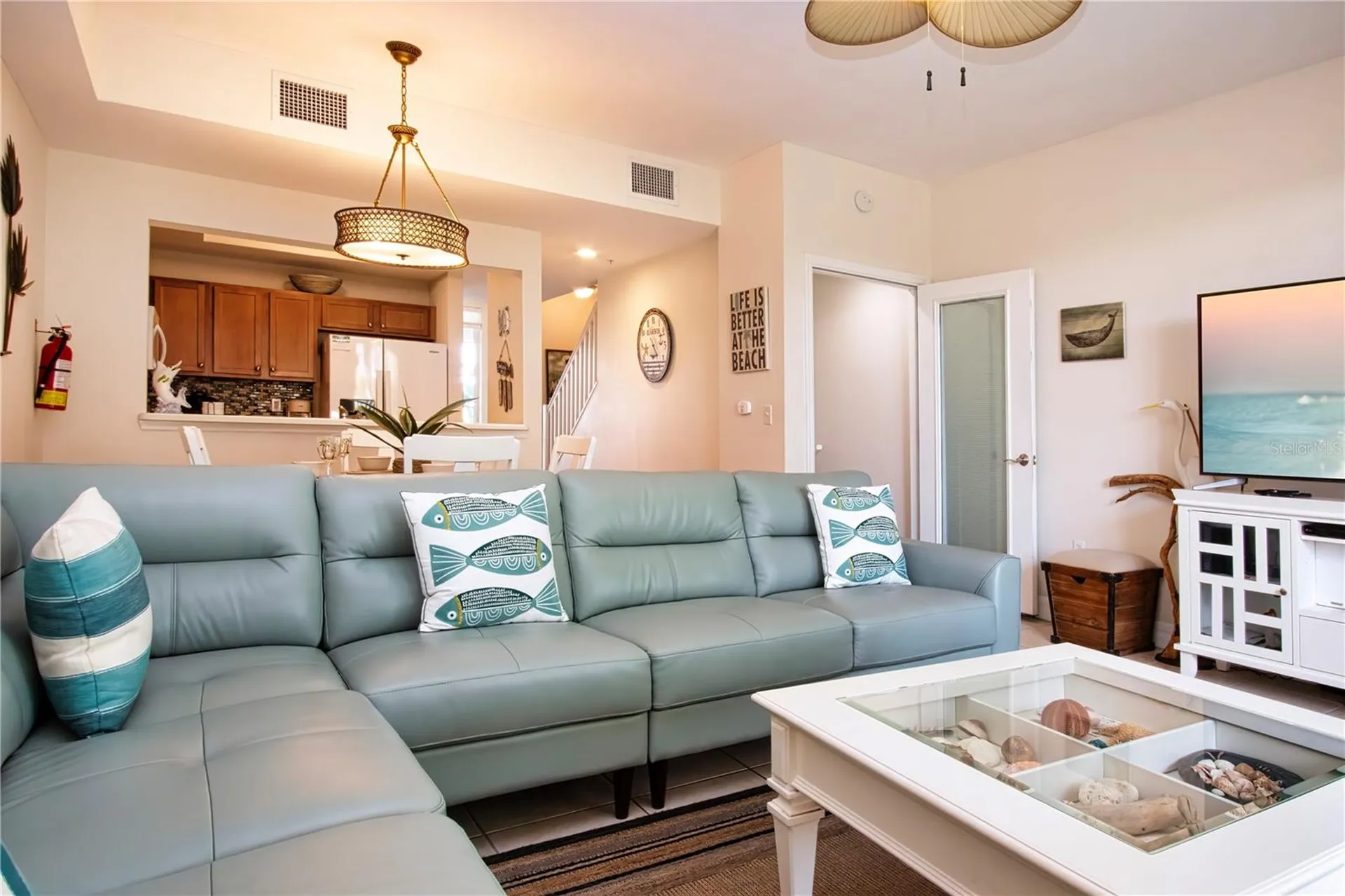 3273 Mangrove Point Drive Ruskin FL 33570