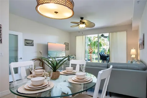 3273 Mangrove Point Drive Ruskin FL 33570