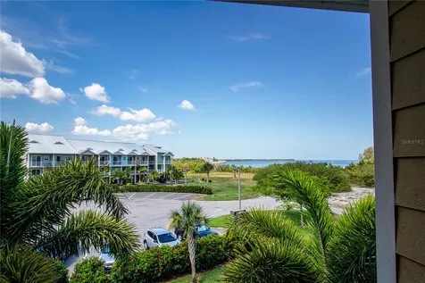 3273 Mangrove Point Drive Ruskin FL 33570