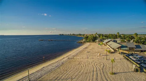 3273 Mangrove Point Drive Ruskin FL 33570