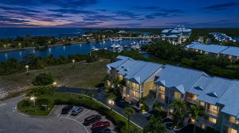 3273 Mangrove Point Drive Ruskin FL 33570