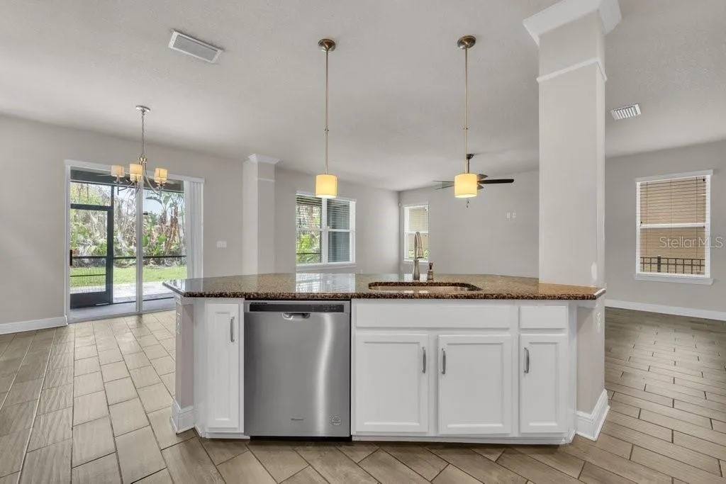 14306 Barrington Stowers Drive Lithia FL 33547