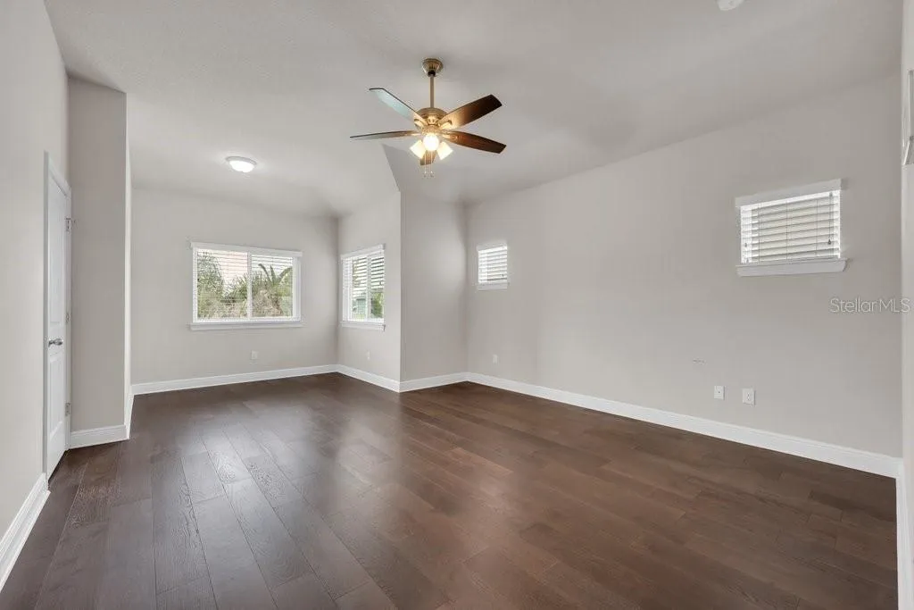 14306 Barrington Stowers Drive Lithia FL 33547