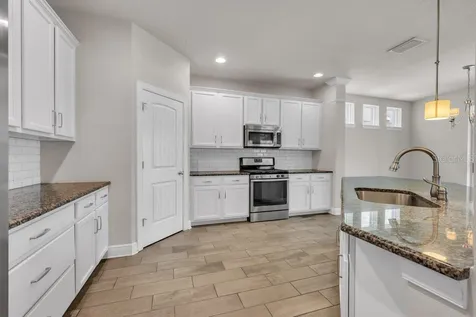 14306 Barrington Stowers Drive Lithia FL 33547