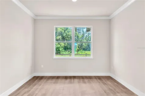 2203 W Lowry Avenue Plant City FL 33563