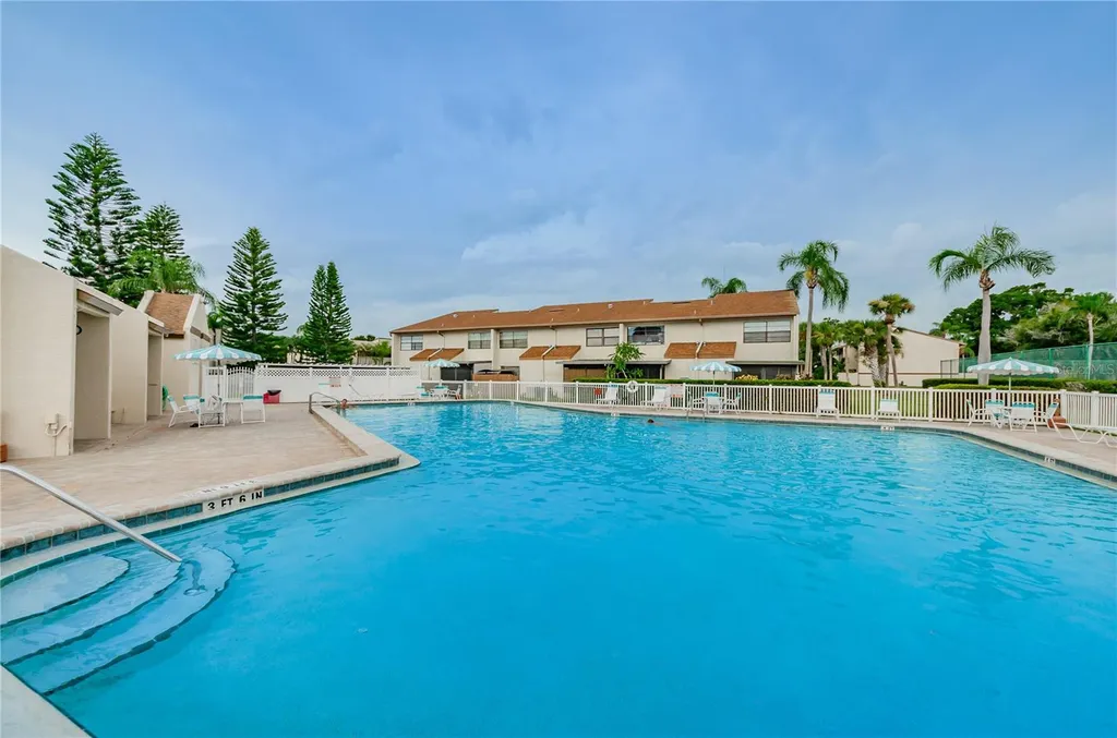 9209 Seminole Boulevard Seminole FL 33772