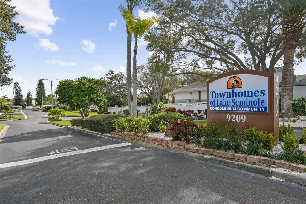 9209 Seminole Boulevard Seminole FL 33772