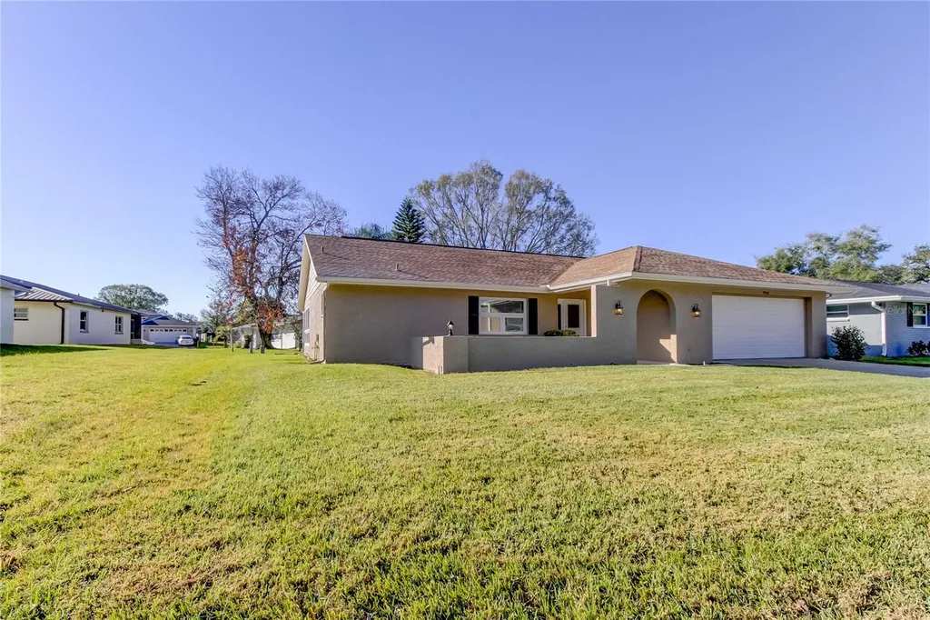 7926 Foxwood Drive New Port Richey FL 34653