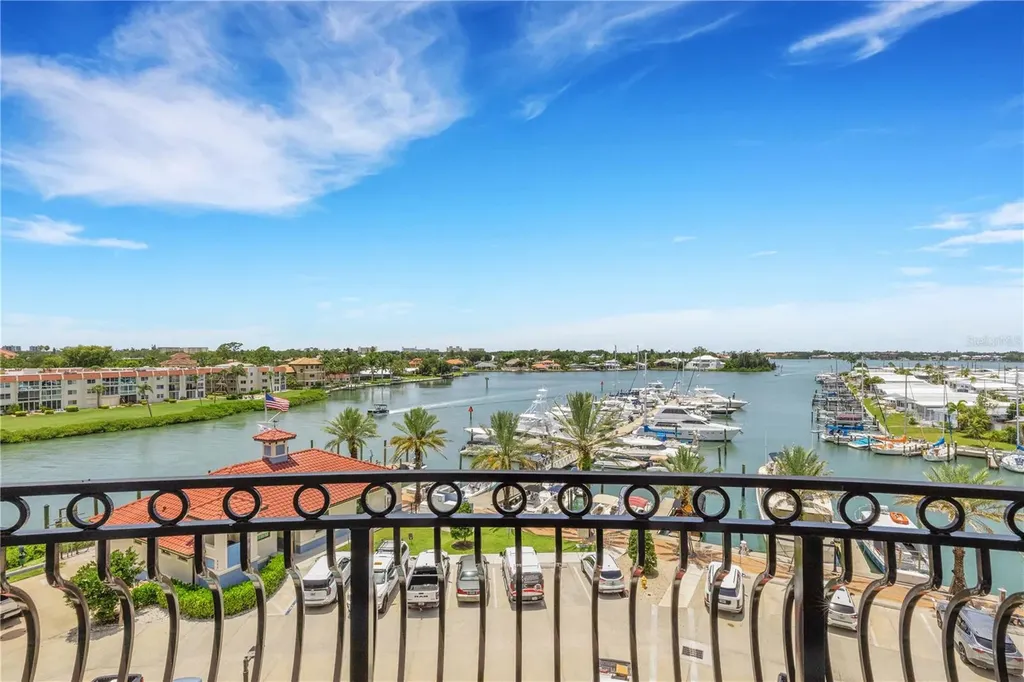 505 Tamiami Trail N Venice FL 34285