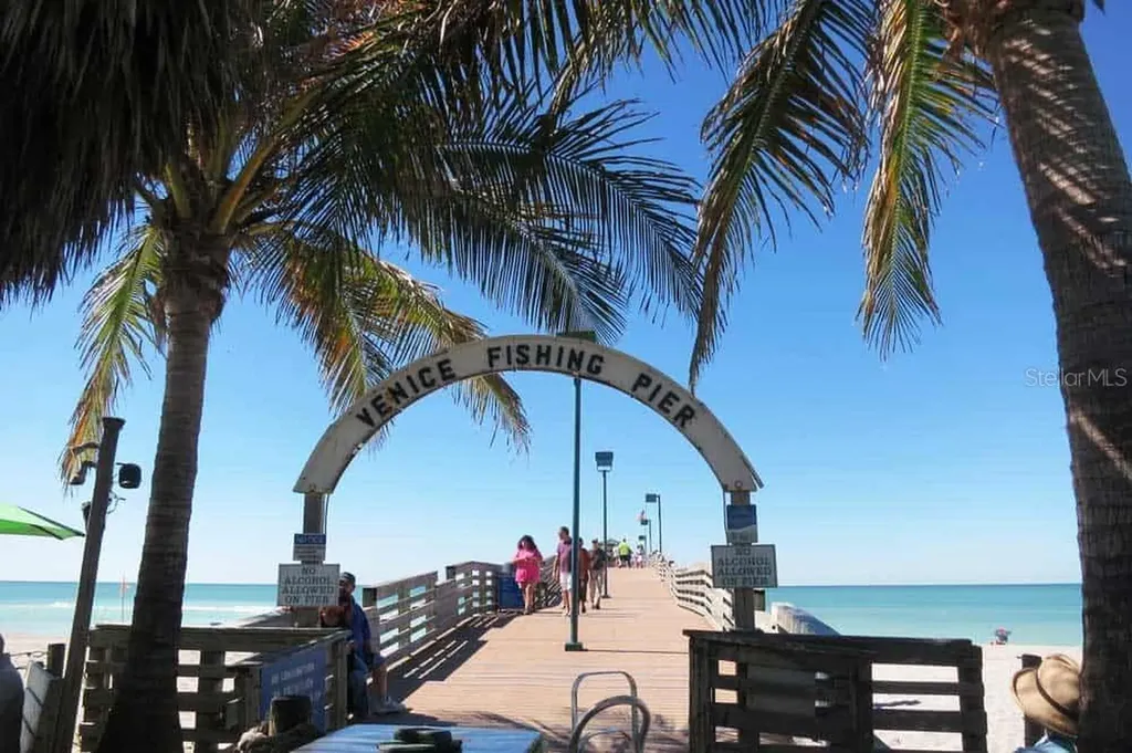 505 Tamiami Trail N Venice FL 34285