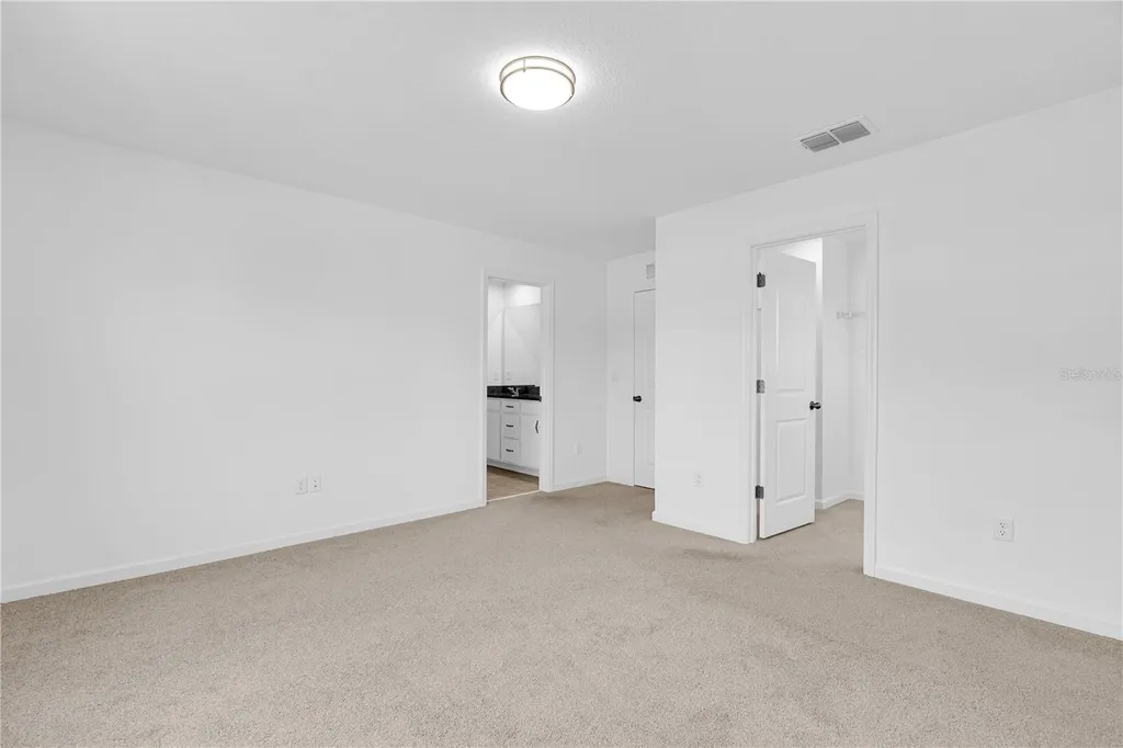 1100 Lakeshore Breeze Place Kissimmee FL 34747