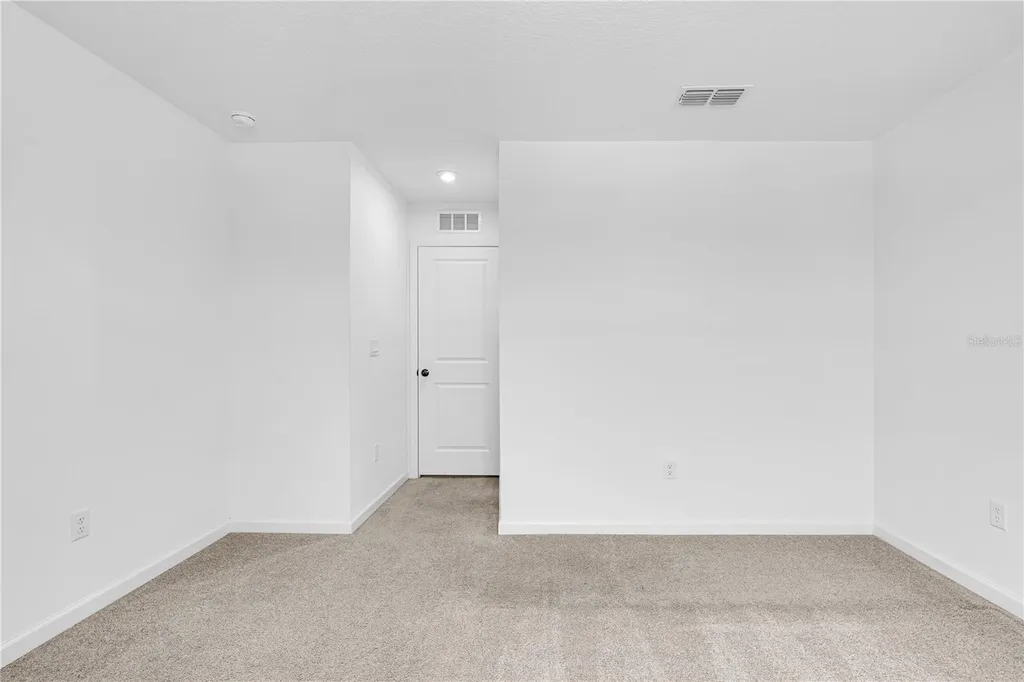 1100 Lakeshore Breeze Place Kissimmee FL 34747