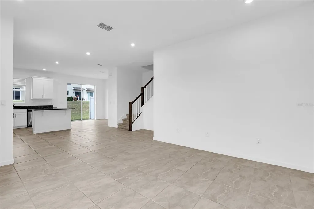 1100 Lakeshore Breeze Place Kissimmee FL 34747